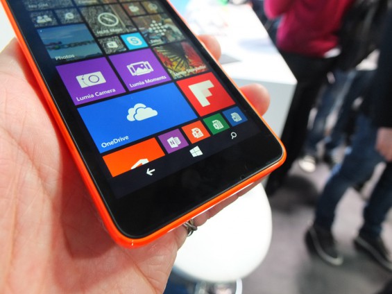 Microsoft Lumia 640 pic10