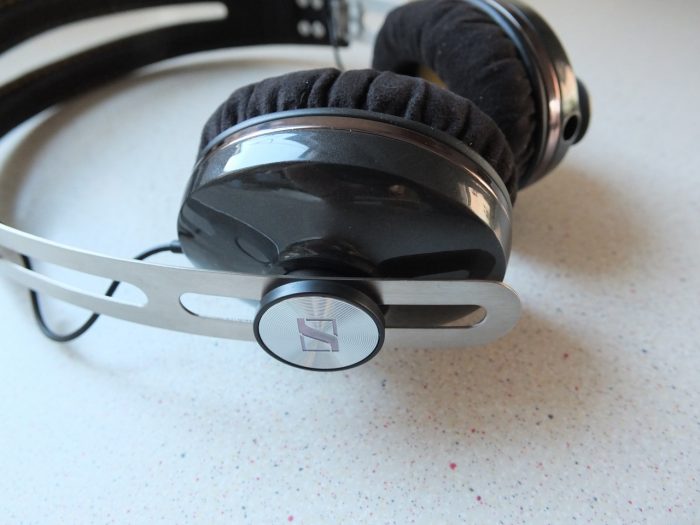 Sennheiser Momentum 2 Pic10