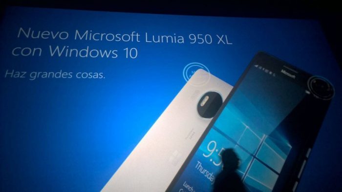 New Microsoft Lumia 950, 950 XL revealed.