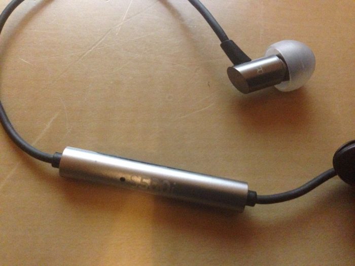 RHA S500i earbuds   review