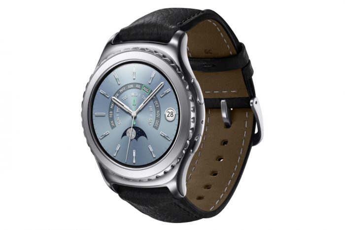 PHOTO Samsung Gear S2 Classic Platinum Right Side