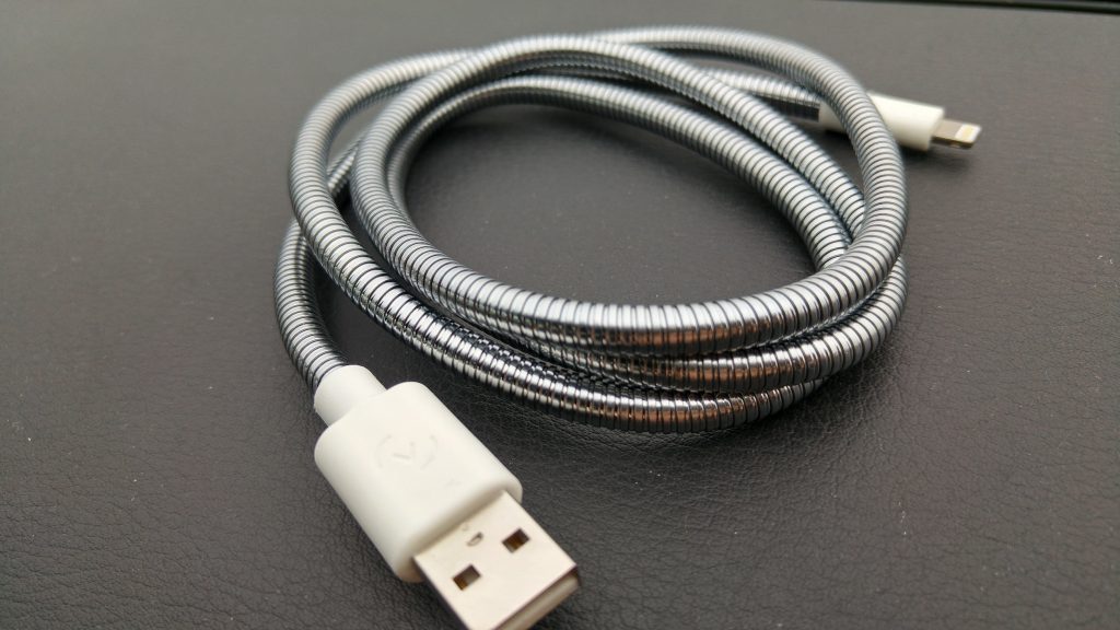 Titan The toughest charging cable in the world. Review. Coolsmartphone