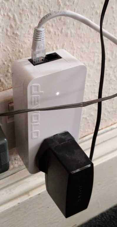 Review: Devolo dLAN 500 WiFi Powerline adapter - IntoGadgets