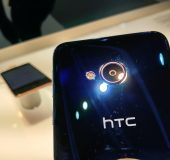 MWC   Hands on with the HTC U Play and U Ultra