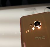 MWC   Hands on with the HTC U Play and U Ultra