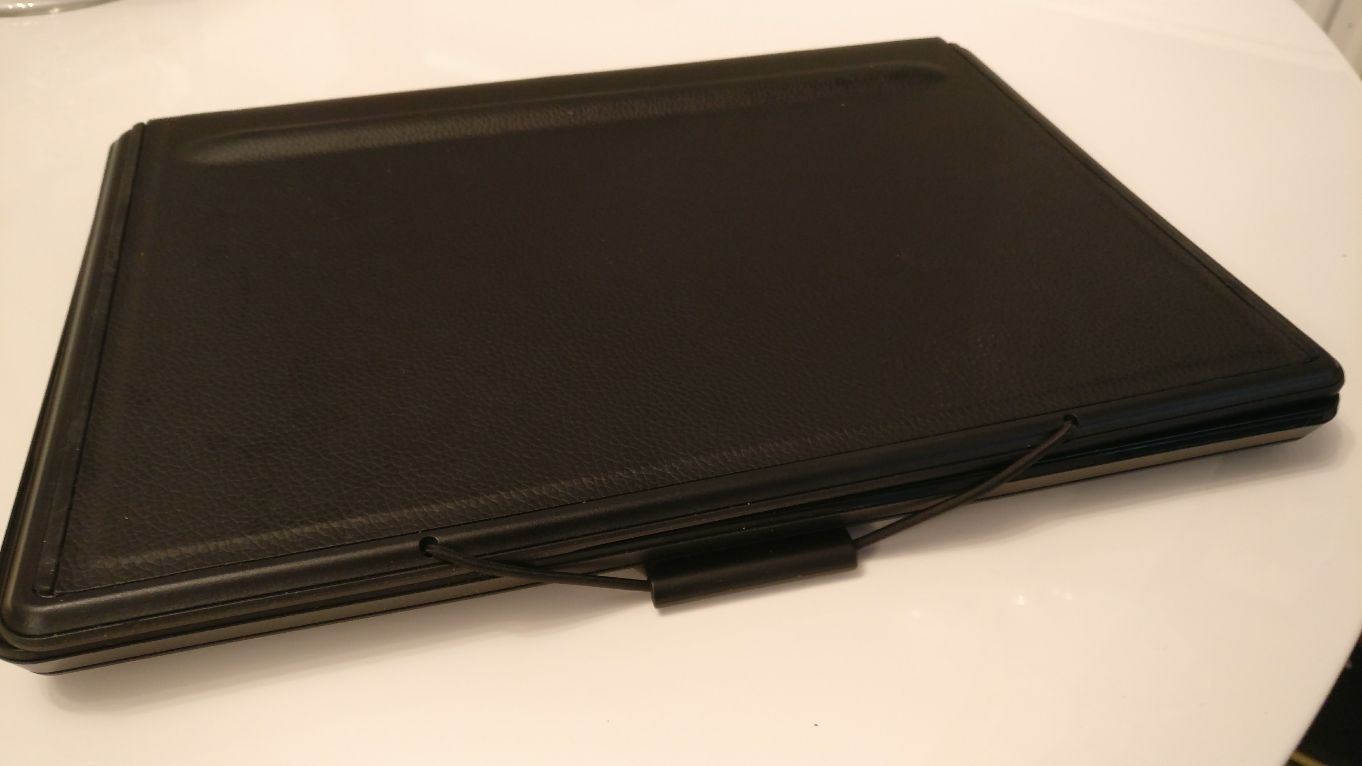 Venturer PrimePro 12 TS 2 in 1 notebook   Review