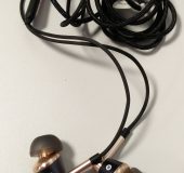 1More Triple Driver Earbuds   The Review