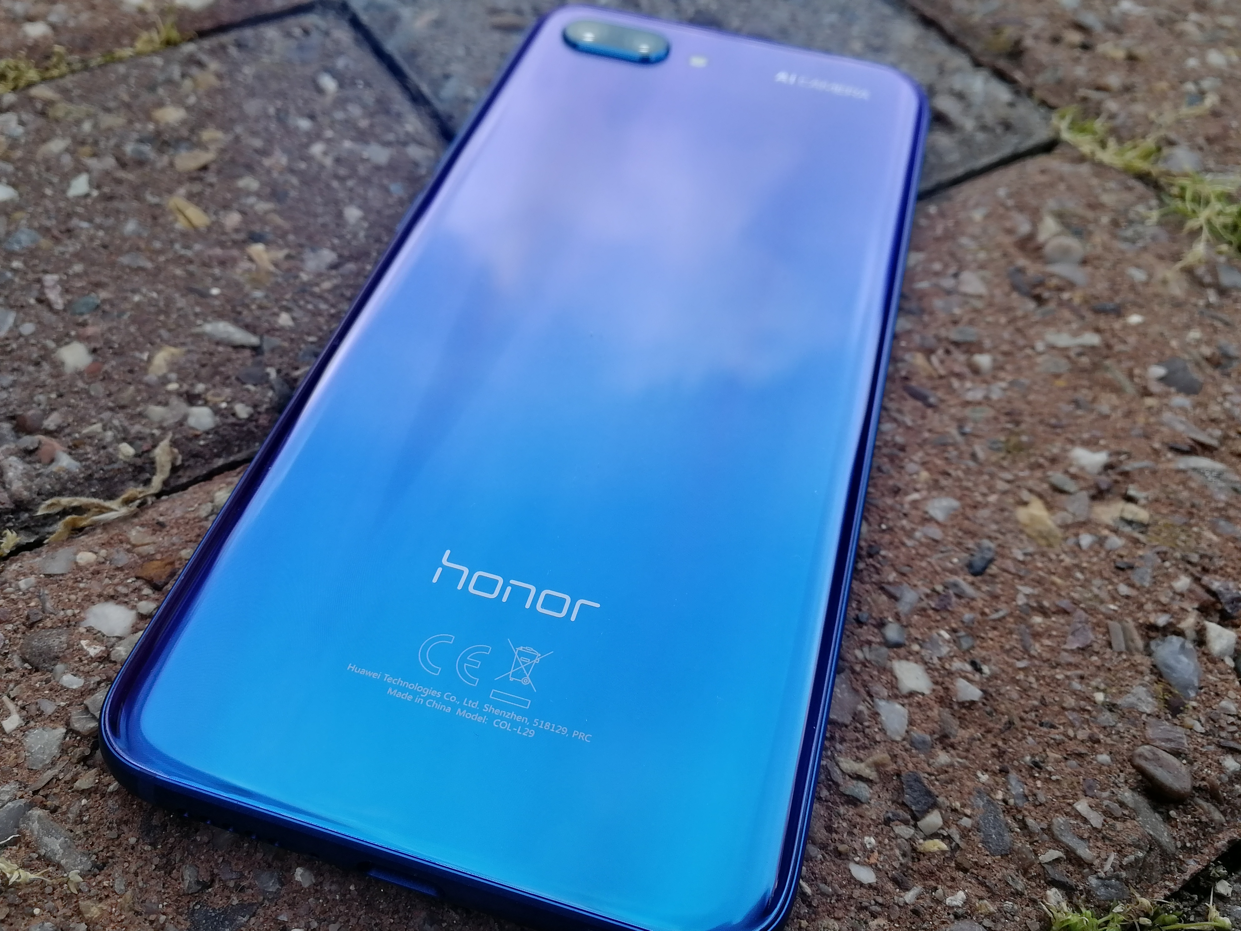 Honor 10 память