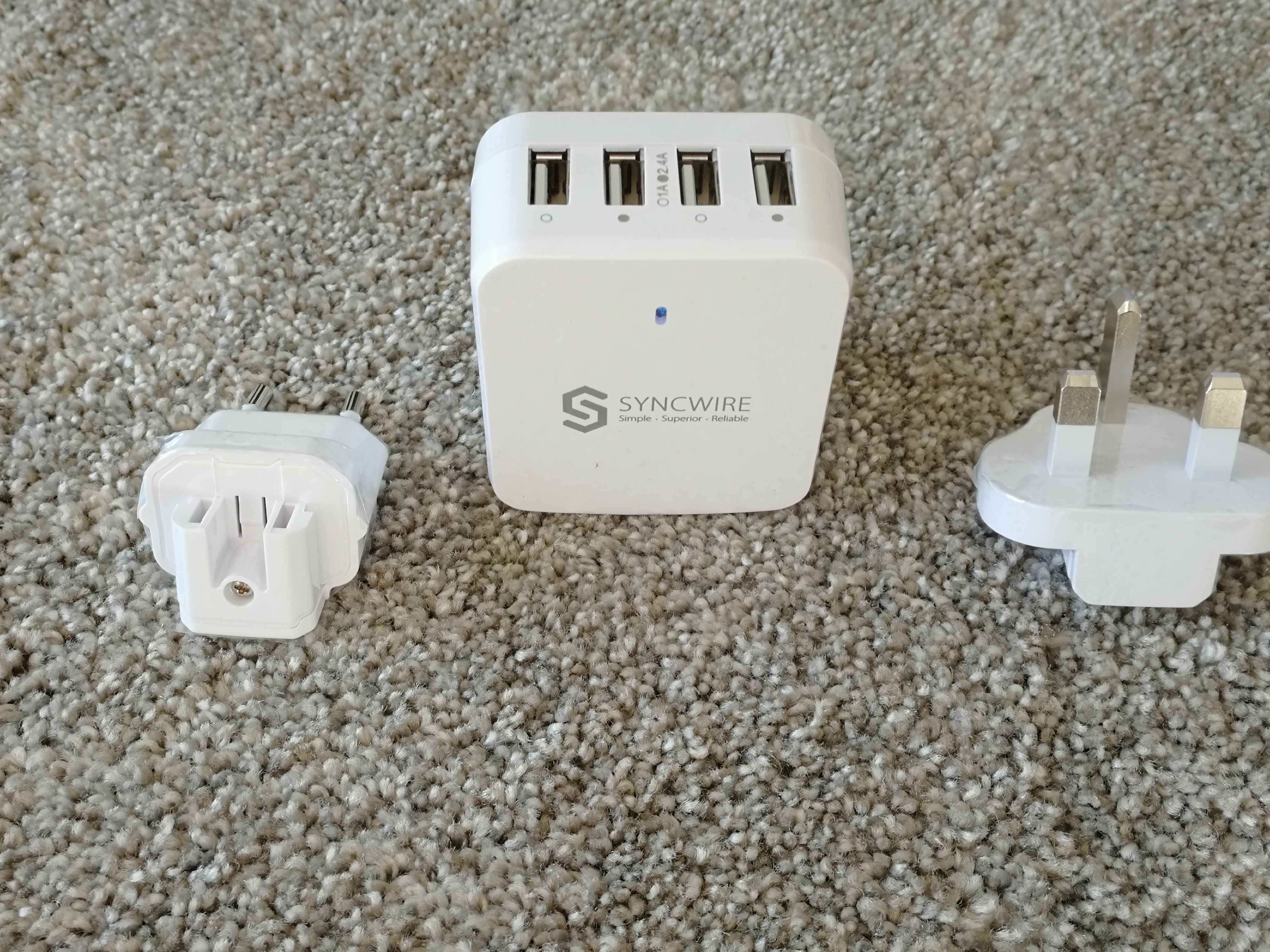 Syncwire 4-port mains charger - Review - Coolsmartphone