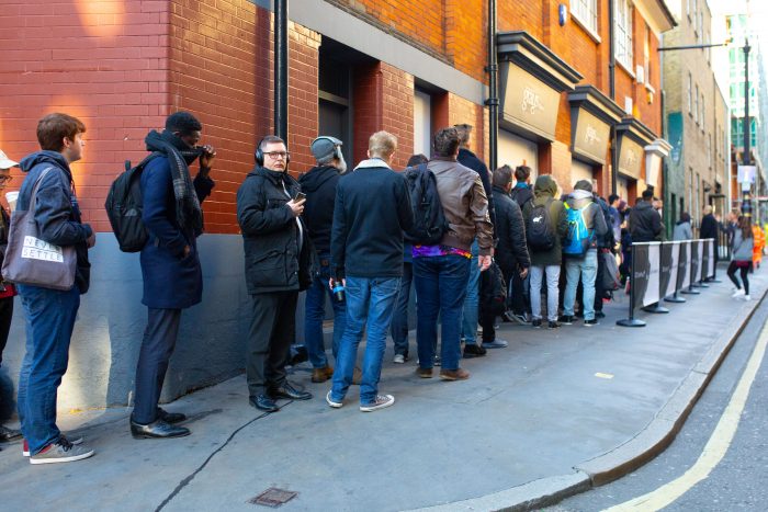 Fans travel miles to get hands on OnePlus 6T