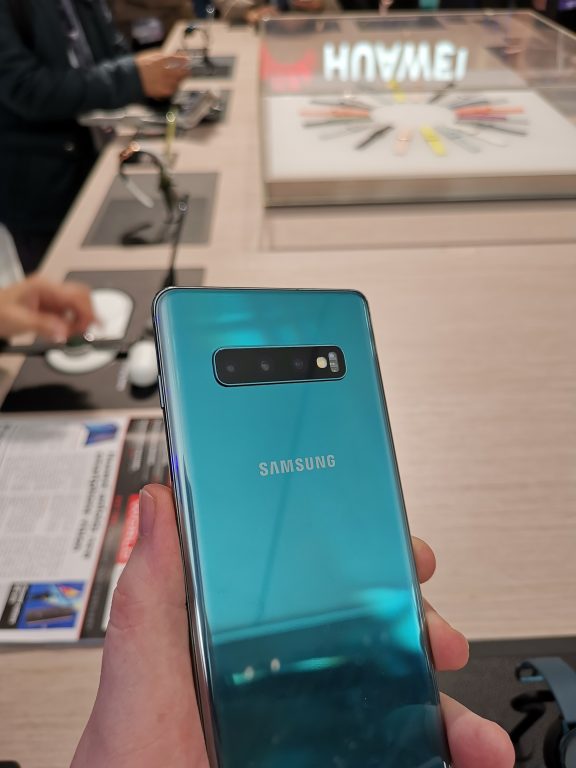 MWC – Up close. The Samsung Galaxy S10. - Coolsmartphone