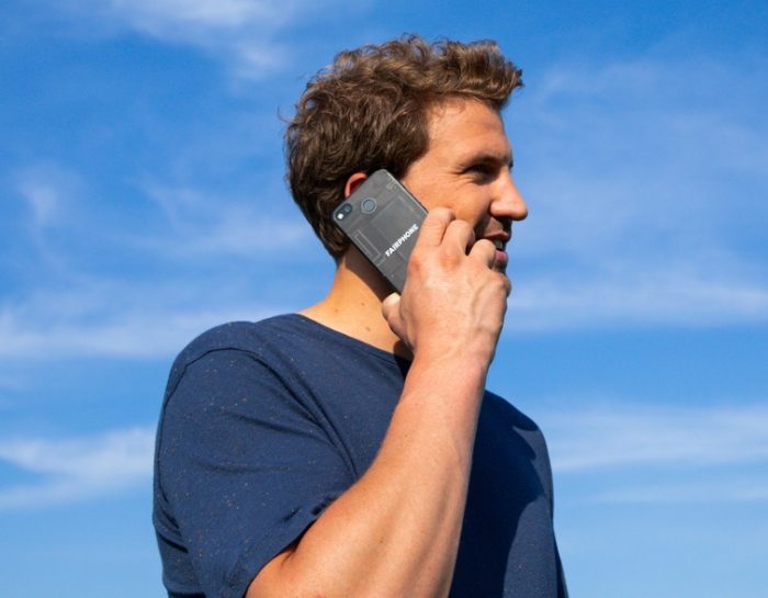 Fairphone 3 Launch   Man in blue tshirt