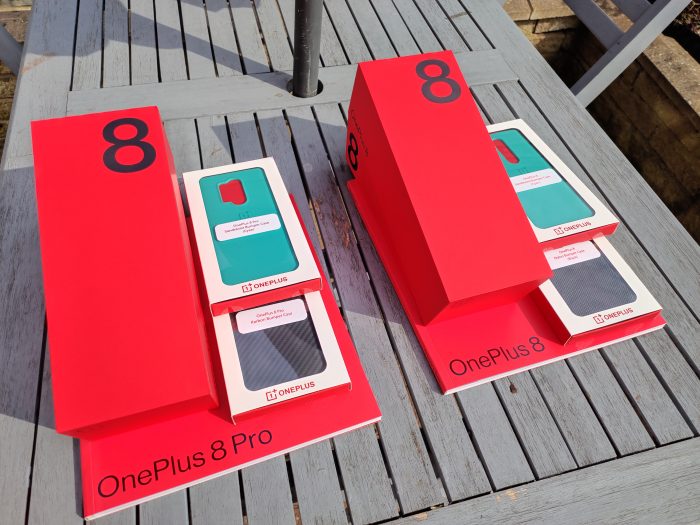 OnePlus 8 and OnePlus 8 Pro   Video unboxing