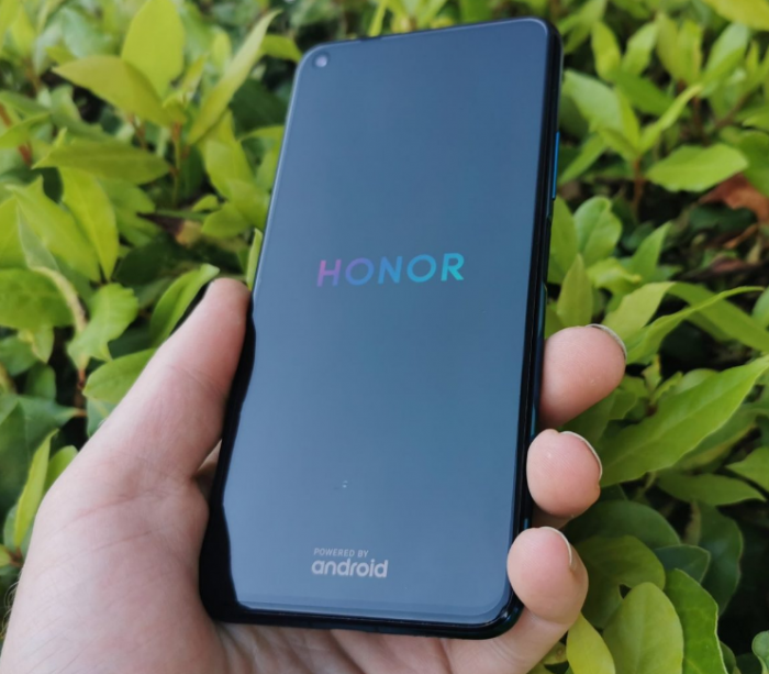 Honor deals for the upcoming Bank Holiday