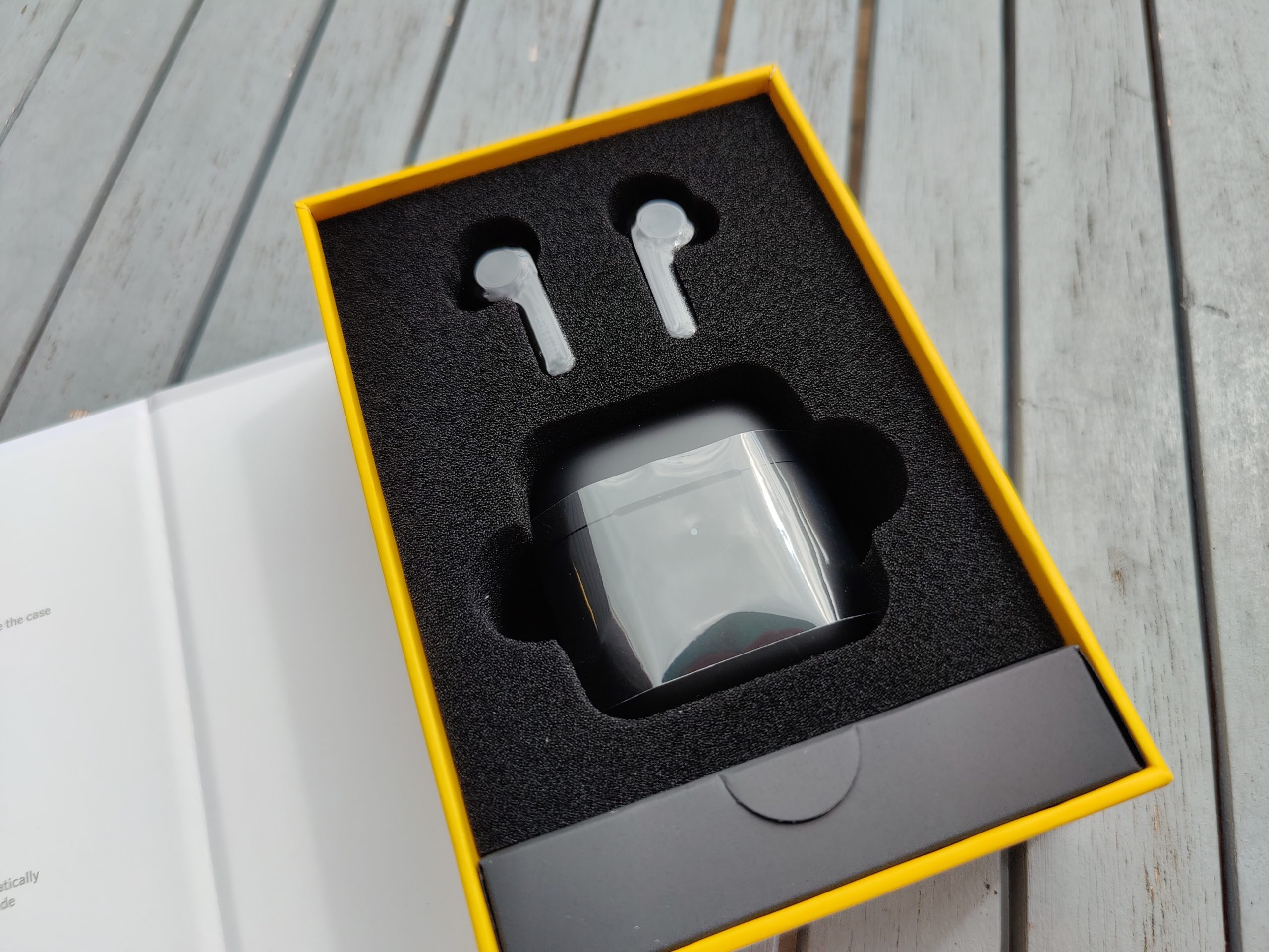 earfun case