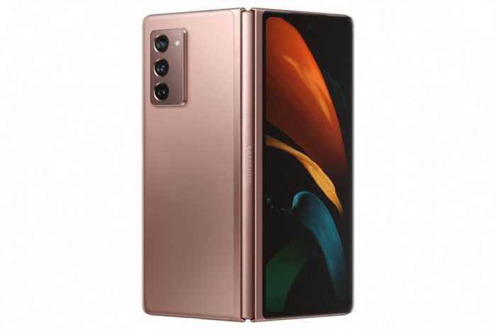 Samsung Galaxy Fold 2 5G. Pre order with EE