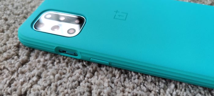 OnePlus 8T   The cases