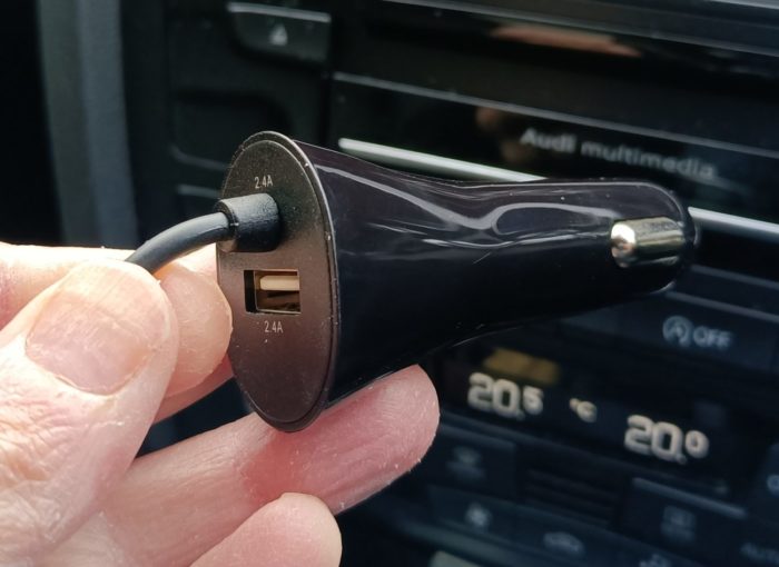 Syncwire iPhone USB Car Charger   Review