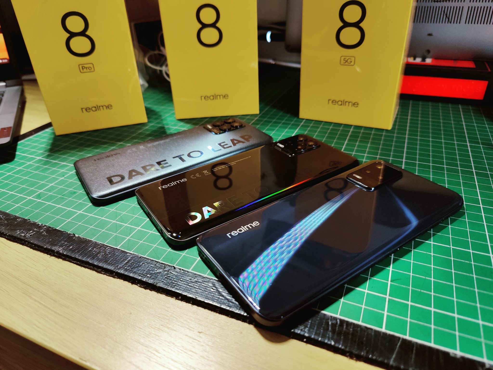 We have the Realme 8 family let’s unbox them