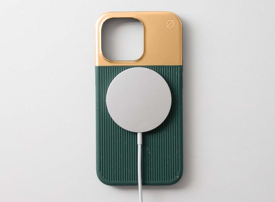 Atom Studios Launches its iPhone 14 accessories collection