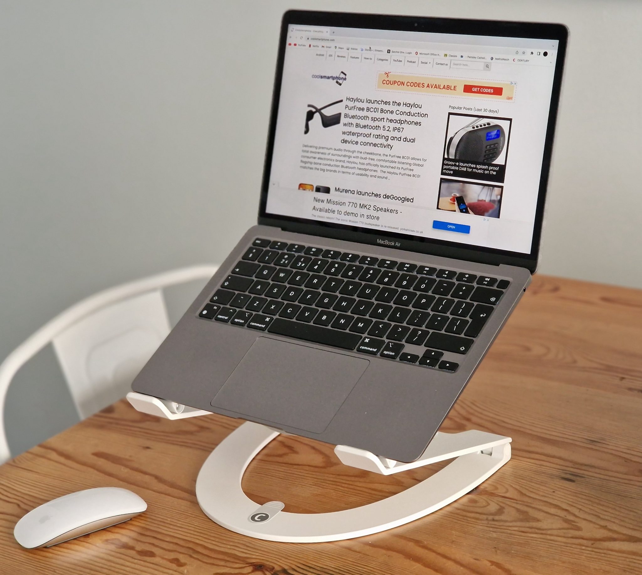 Twelve South, Curve Flex laptop stand review LaptrinhX / News