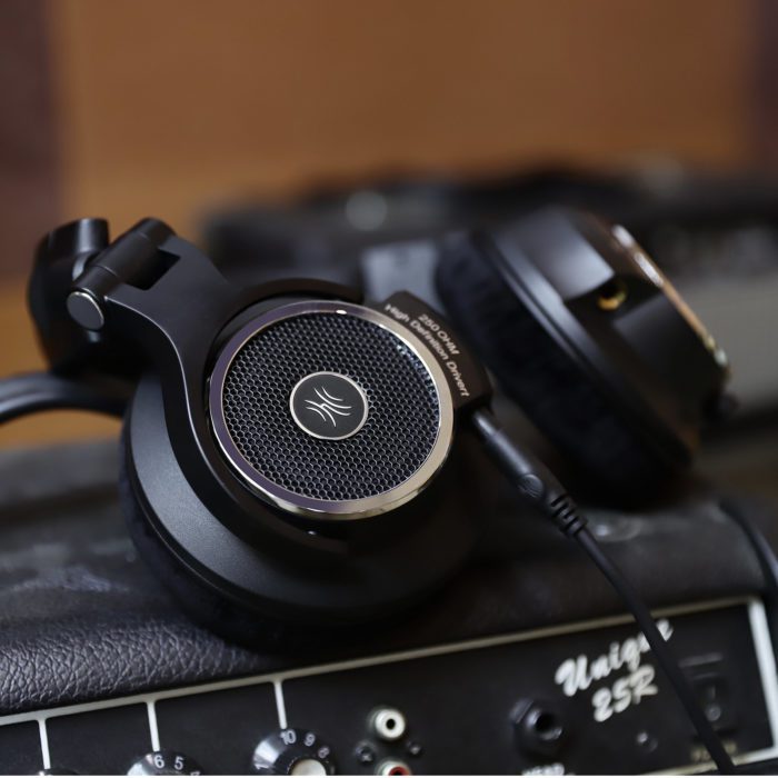 OneOdio’s Monitor 80 unshut when professional headphones unhook a superior audio performance at an affordable price