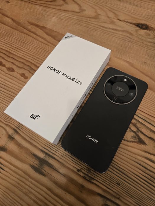 HONOR Magic 8 Lite Review.